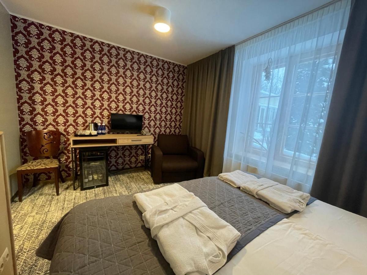Von Rosen Spa (Adults Only) Maetaguse Bagian luar foto