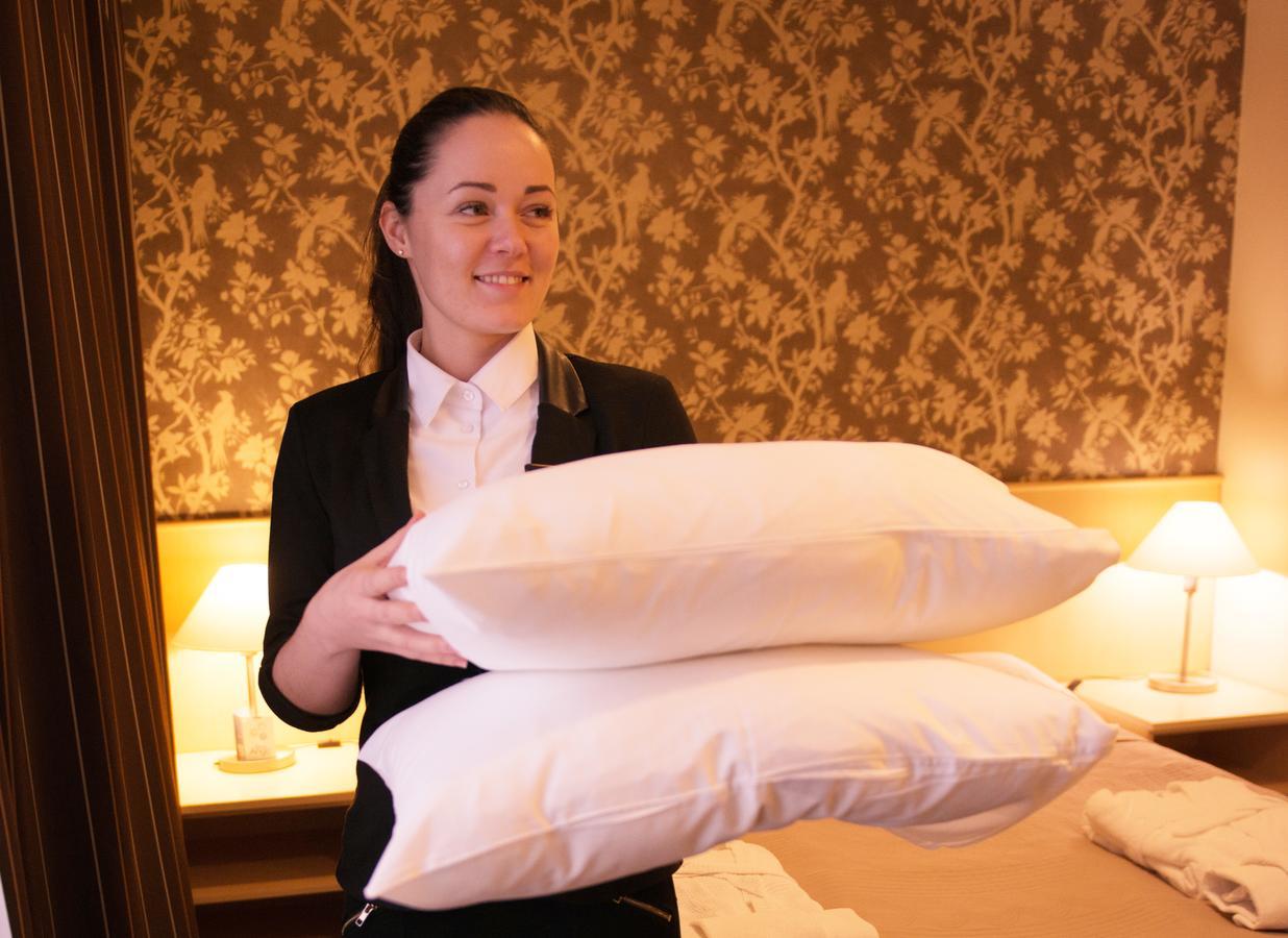 Von Rosen Spa (Adults Only) Maetaguse Bagian luar foto