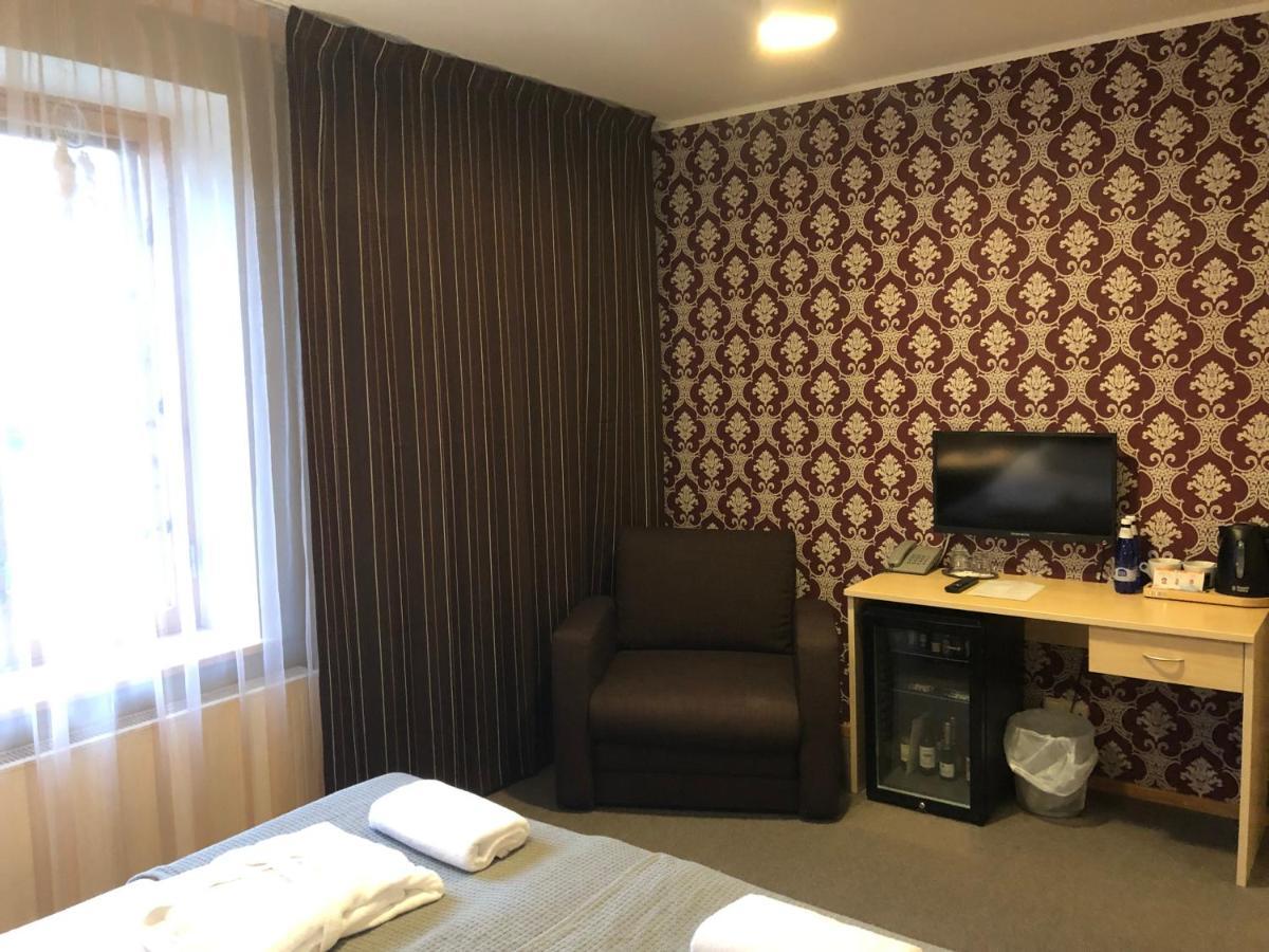 Von Rosen Spa (Adults Only) Maetaguse Bagian luar foto